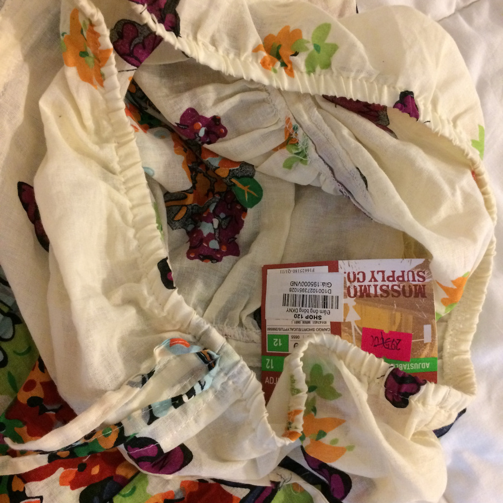 White floral dress - size small - Picture 6 of 7